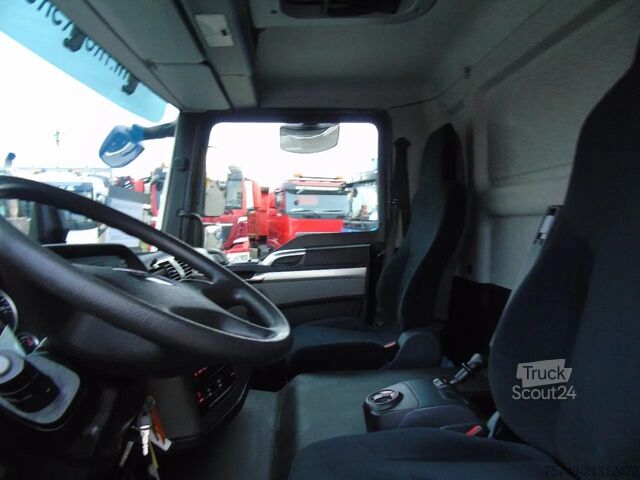 Gesloten bak MAN TGM 12.250 + EURO 6 + LIFT + 12T