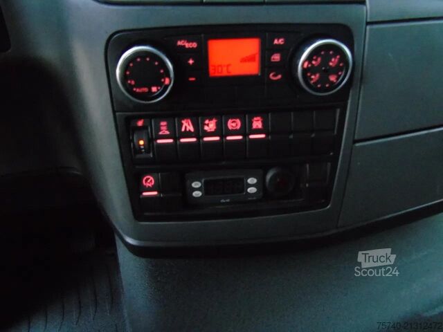 Gesloten bak MAN TGM 12.250 + EURO 6 + LIFT + 12T