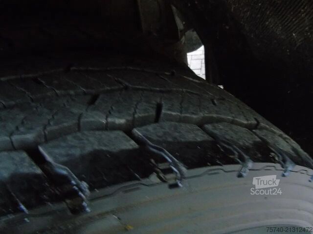 Gesloten bak MAN TGM 12.250 + EURO 6 + LIFT + 12T