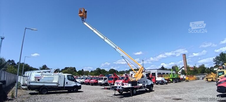 фургон-будка Iveco Daily Multitel MT202DS - 20,2m