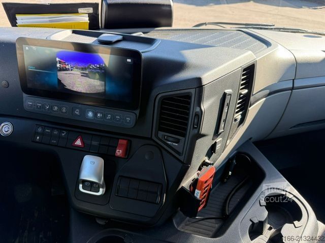 Camion de boissons MERCEDES-BENZ ACTROS 1846 L Getränke 5,20 m LBW 2 T*LASI*ADR