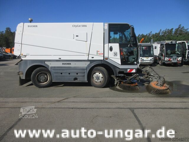 Kehrmaschine Bucher CityCat CC 5006 3 Besen Euro 6 Motor 50k