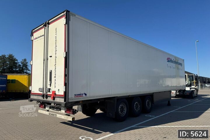 Kølet/frosset transport Schmitz Cargobull SKO 24 / Disk brakes / Carrier Vector 1550 / Pa...