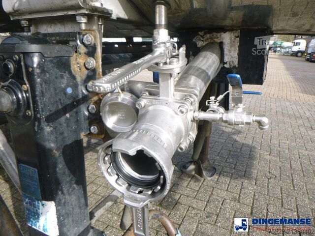 Bakas Burg Chemical tank inox L4BH 32.5 m3 / 3 comp