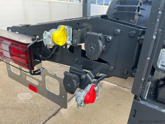 Châssis avec cabine Mercedes-Benz Arocs 1736 AK 4x4 Chassis Cabin