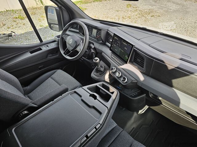 Gesloten opbouw Renault Master 170 Leichtbaukoffer