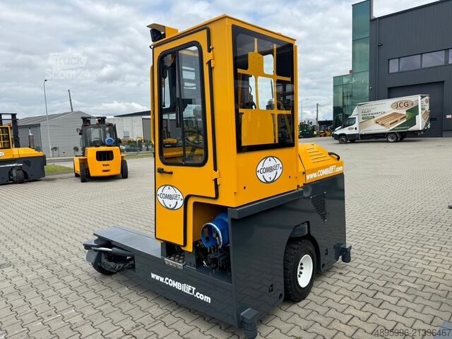 Wózek widłowy czterokierunkowy Combilift C3000/Triplex 5500 mm /Perfect condition