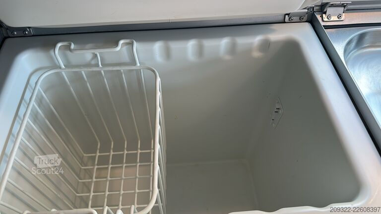 Kamp vozilo 2022 Volkswagen California Coast | Cambio automatico | Tetto a soffietto
