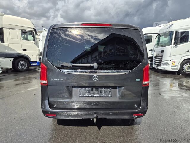 Пасажирський автобус Mercedes-Benz V-klasse 300 CDI