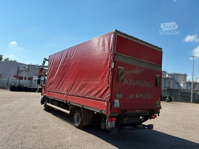 Dodávka s plachtovou bočnicou RENAULT RENAULT D210 Planefahrzeug