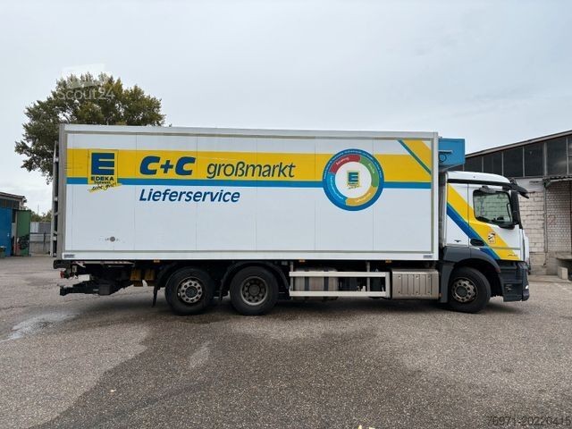 Camion refrigerato MERCEDES-BENZ Antos 2540 Kühlkoffer,Rearder,AHK,Kamera