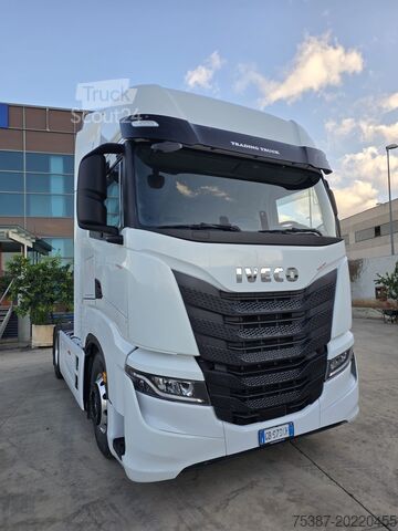 Kamyon şasisi Iveco Stralis AS