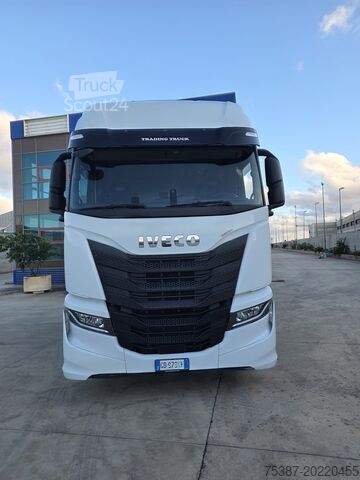 Kamyon şasisi Iveco Stralis AS