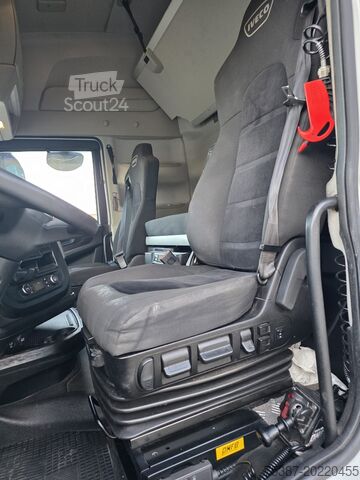 Kamyon şasisi Iveco Stralis AS