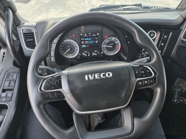 Kamyon şasisi Iveco Stralis AS