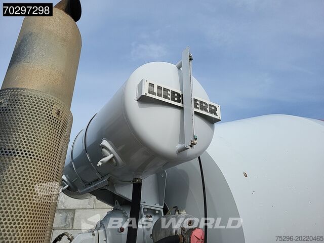 Mixer Mercedes Actros 3236 8X4 9m3 Liebherr 3-Pedals Steelsusp...