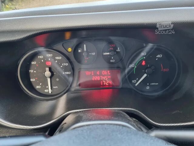 Gekoelde bakwagen Iveco Daily 35S14 Kuhlwagen -20 Standby 230V/ CNG/ Er...