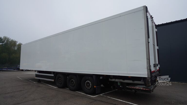 Trasporto refrigerato/congelato Krone 3 AXLE ISOTHERM BOX TRAILER
