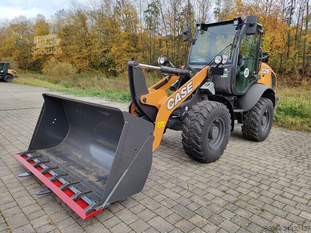 Kuormaaja CASE 221F  Radlader Herstellergarantie E00610