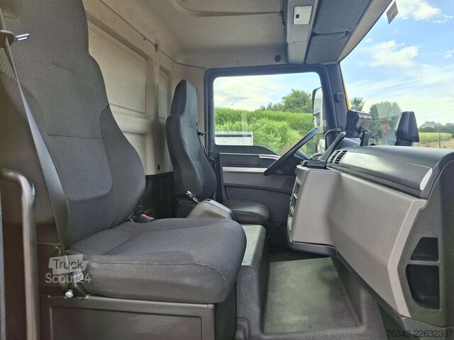 Camion caisson MAN TGL 12-190 BL - E6