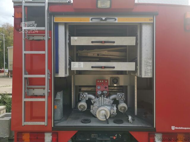Autospecială de pompieri Mercedes-Benz 814 F