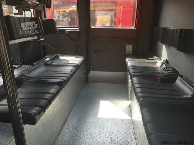 Autospecială de pompieri Mercedes-Benz 814 F