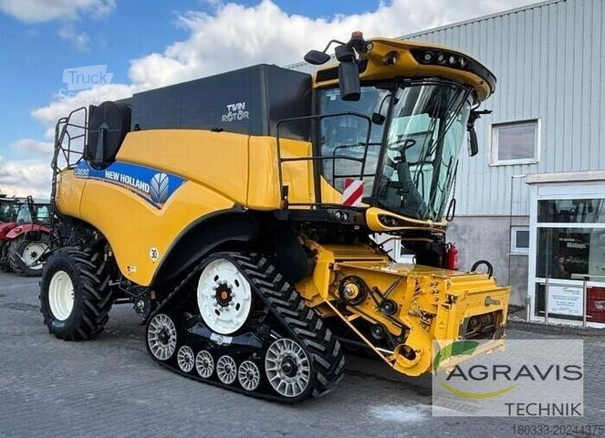 Moissonneuse-batteuse New Holland CR 8.90 RAUPE