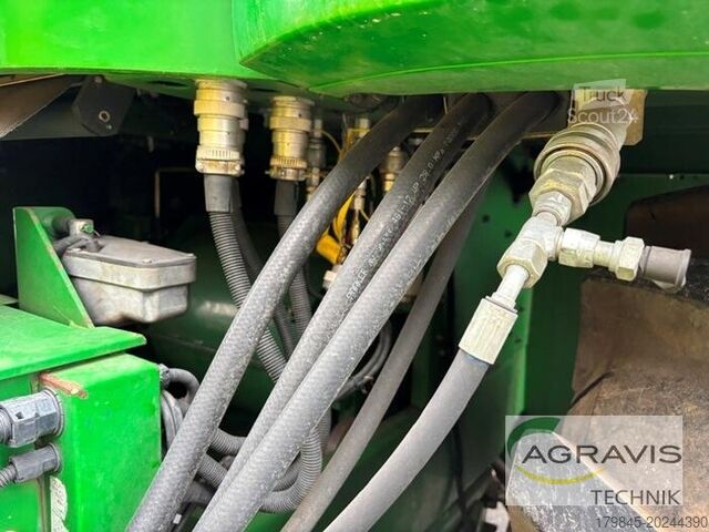 Picadora de forraje John Deere 7780 I