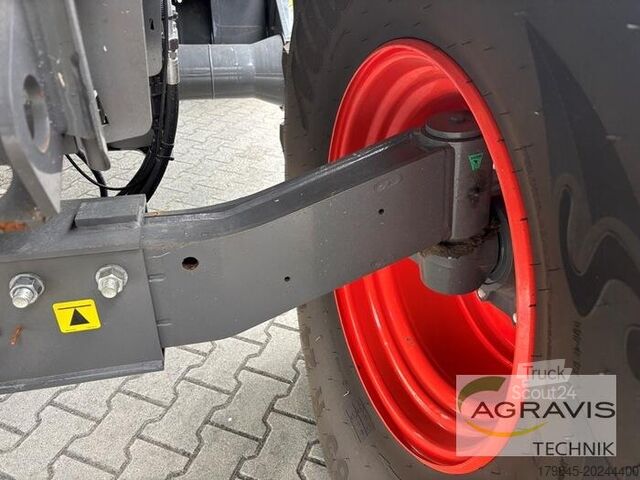 Biçerdöver Claas TRION 660
