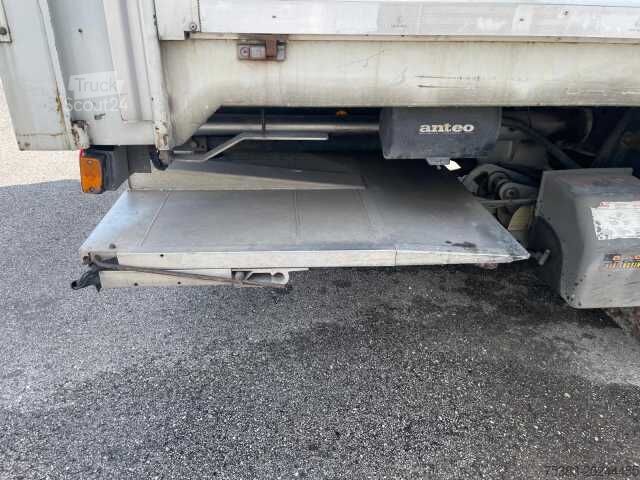Camion per usi speciali Iveco EUROCARGO 120E22