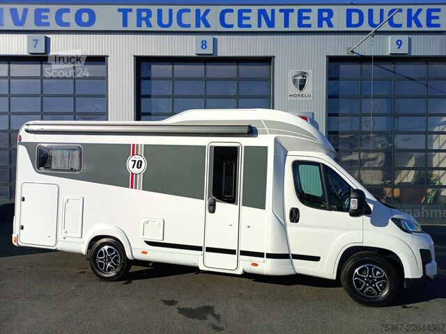 Félintegrált lakóautó LMC Tourer Lift 70 H 663/0 G 70 Jahre Messeangebot C
