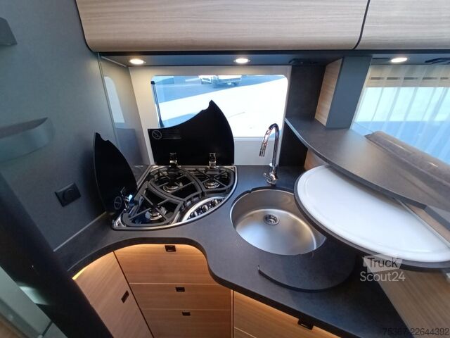 Entegre karavan MALIBU I 470 RB LE K comfort 4,2t Messeangebot CSD 2026