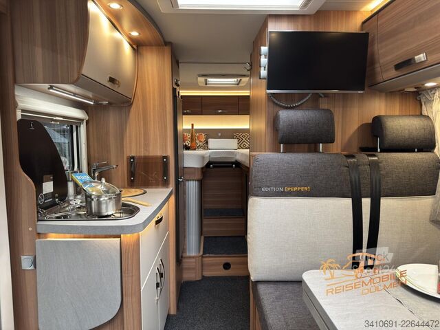 Camping-car semi-intégré WEINSBERG CaraCompact EDITION PEPPER 600 MEG 3xSolar SAT