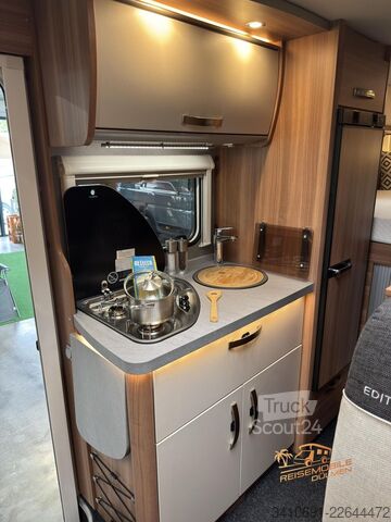 Camping-car semi-intégré WEINSBERG CaraCompact EDITION PEPPER 600 MEG 3xSolar SAT