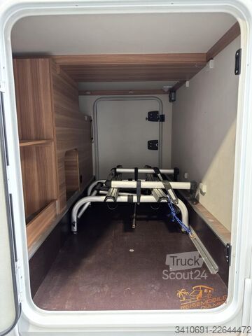 Camping-car semi-intégré WEINSBERG CaraCompact EDITION PEPPER 600 MEG 3xSolar SAT