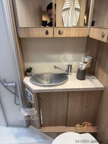 Teilintegriertes Wohnmobil LMC Cruiser Comfort Grey Selection T 663 Dachklima
