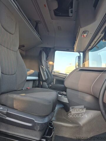 Standaard trekker DAF XF 480 FT SPACE CAB