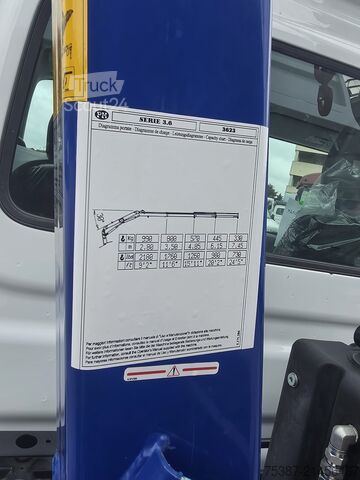 Autoutilitară basculantă IVECO 35