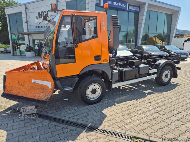 Téli szolgáltató berendezések Aebi MT740-S 4X4