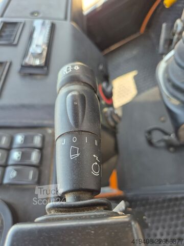 Téli szolgáltató berendezések Aebi MT740-S 4X4