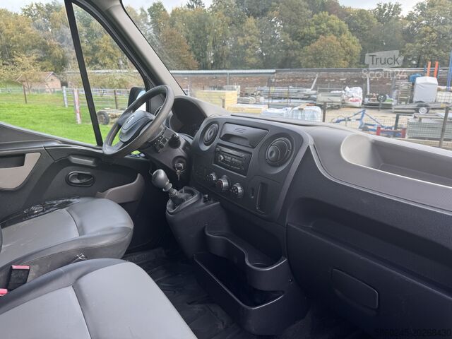 Fourgon tôlé Renault Master