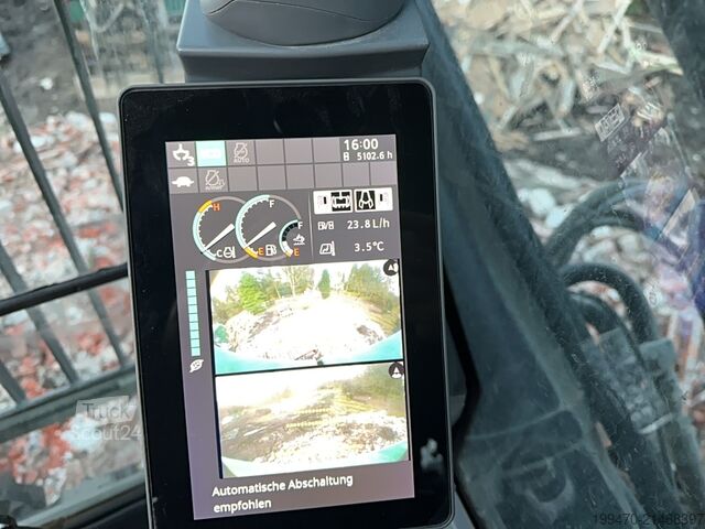 гусеничний екскаватор Hitachi ZX350 LCN-7 with 2 excavator buckets