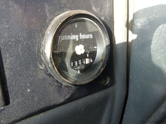 навантажувач Volvo L220E