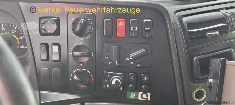 Camión de bomberos HLF 20 Atego 1529 Rosenbauer Mercedes Benz Atego 1529 Feuerwehr HLF 20