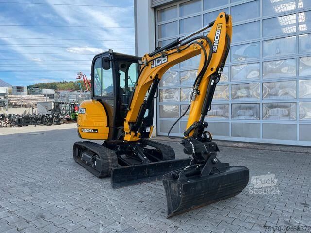  JCB 8029 CT / 151h / 2023 / Inkl. Löffelpaket