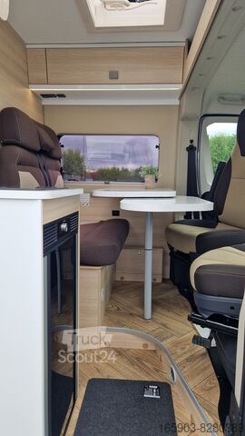 Kastenwagen Wohnmobil Challenger V217 Markise, Solar, Rückfahrkamera