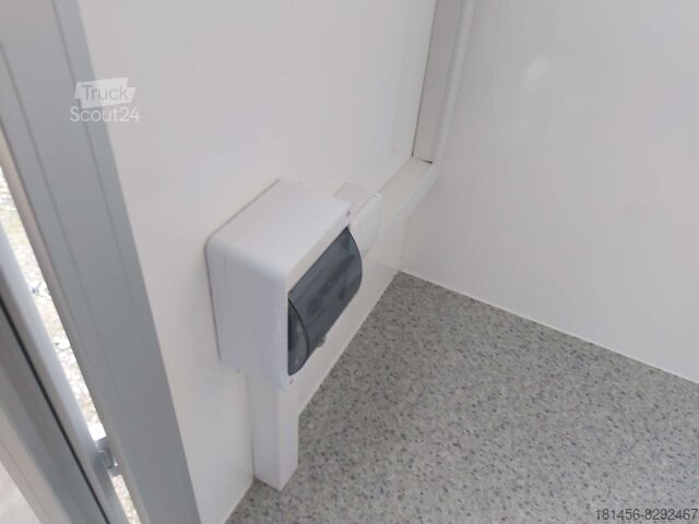 Other Other Event Präsentation innen 470x230x220cm Fenster Seitentür Treppe Licht 230V