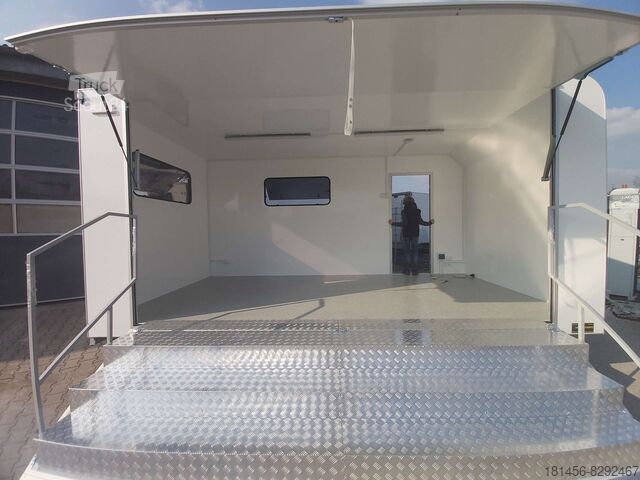 Other Other Event Präsentation innen 470x230x220cm Fenster Seitentür Treppe Licht 230V