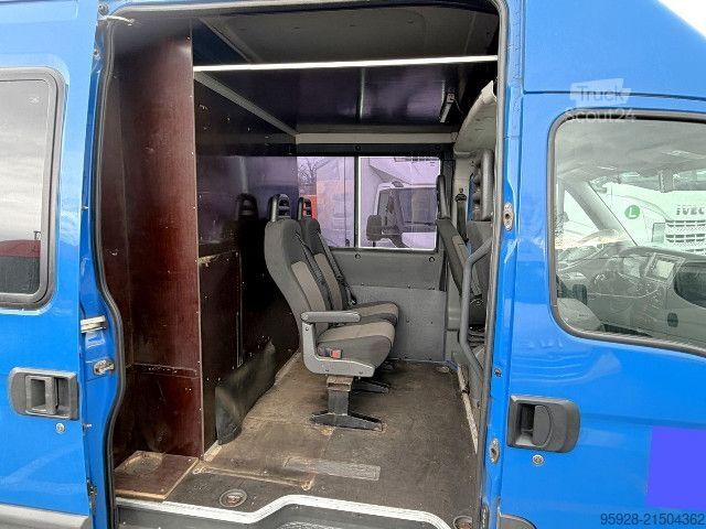 Dobozos furgon IVECO 35S21 SV/P, 4 Sitze, AHK, Klima, Standheizung