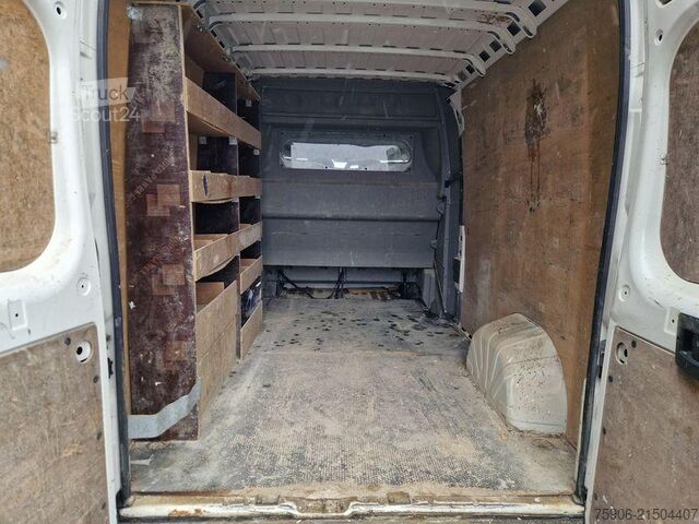 Kombijevsko vozilo Peugeot Boxer